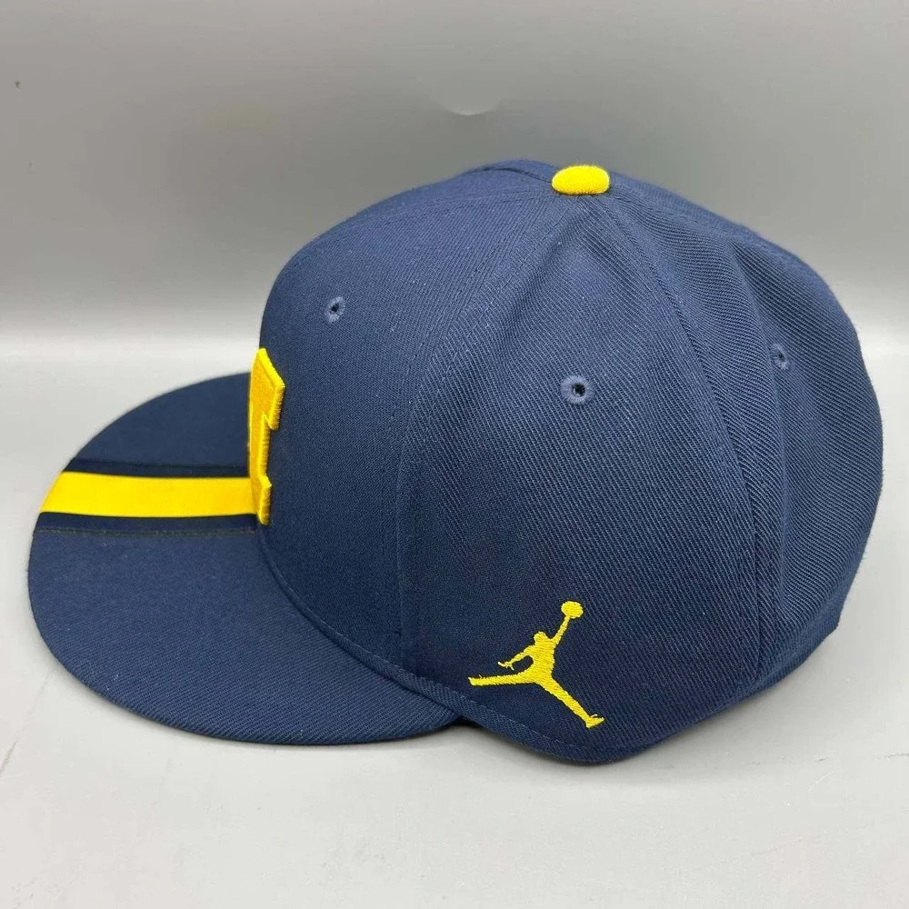 Air Jordan x Michigan Wolverines Hat Men Blue NCAA Jumpman‎ Snap Back Cap